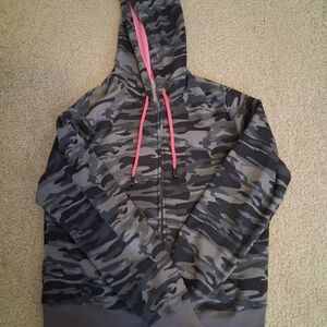 Women's Hide & Seek camo jacket